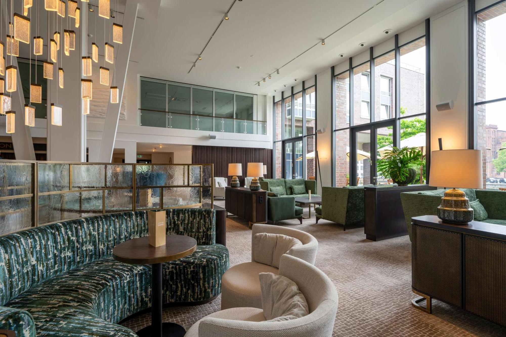 Radisson Blu Senator Hotel,