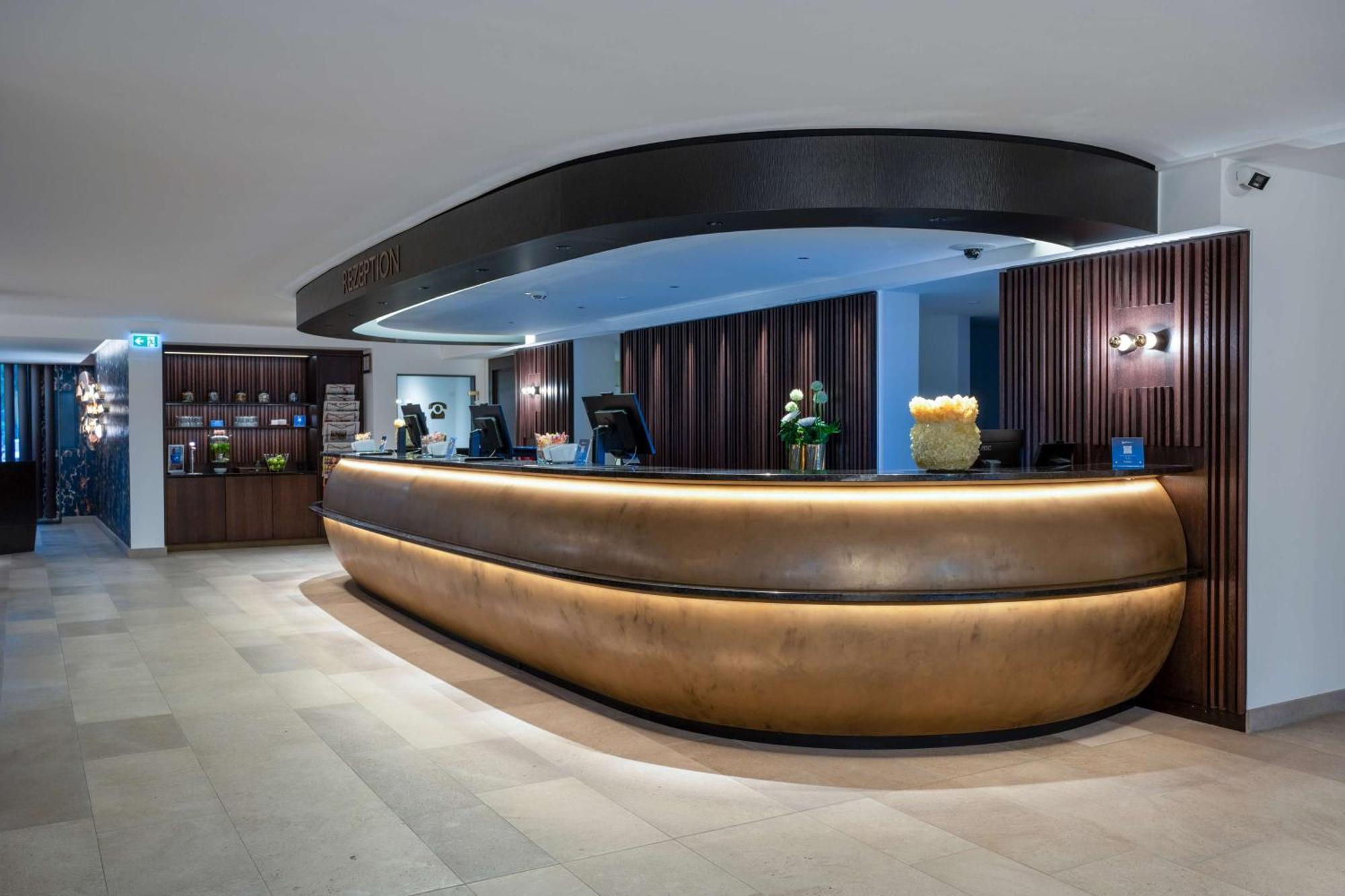 Hotel Radisson Blu Senator Hotel,